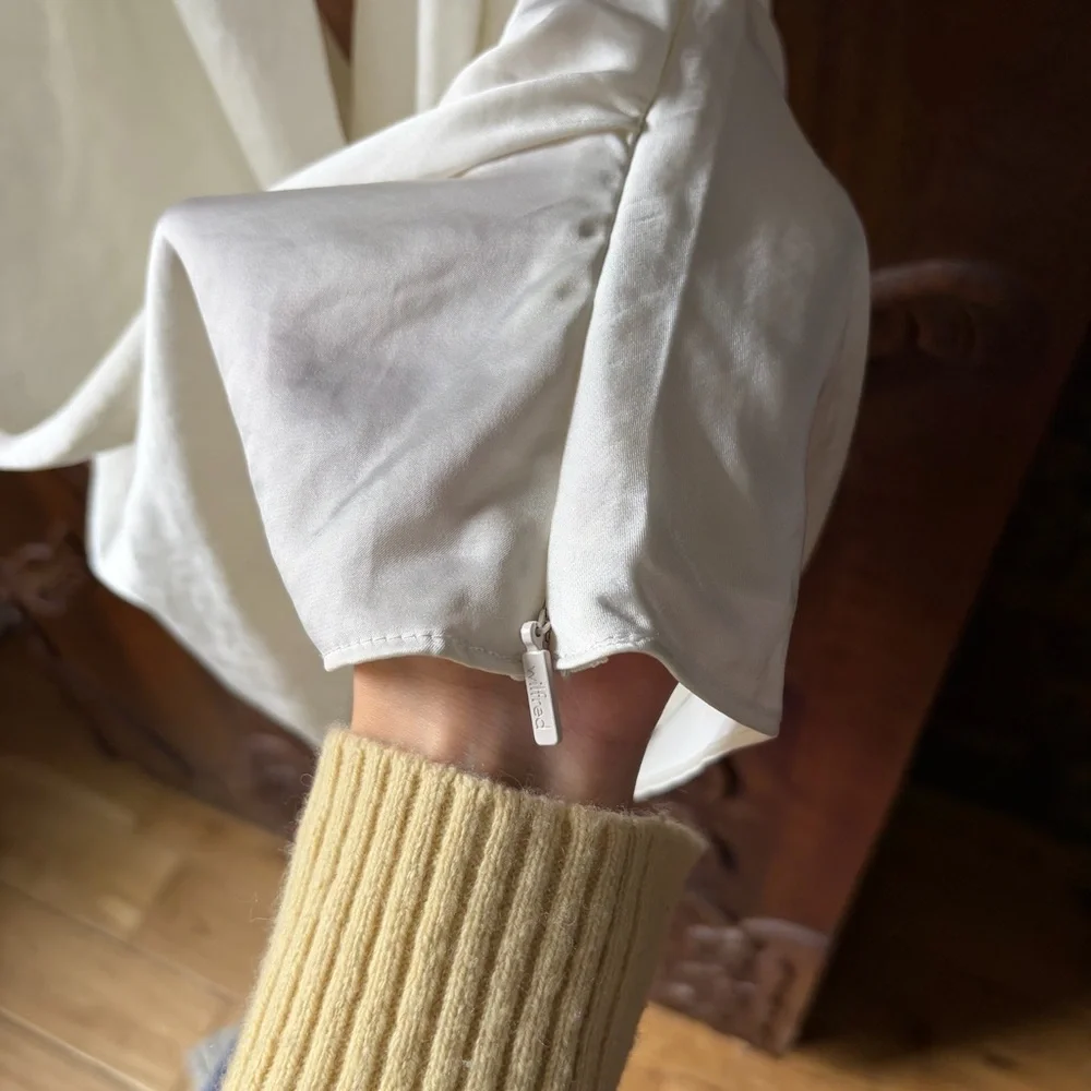 Aritzia Wilfred Martini Satin Halter Blouse in Light Birch - Picture 8 of 8